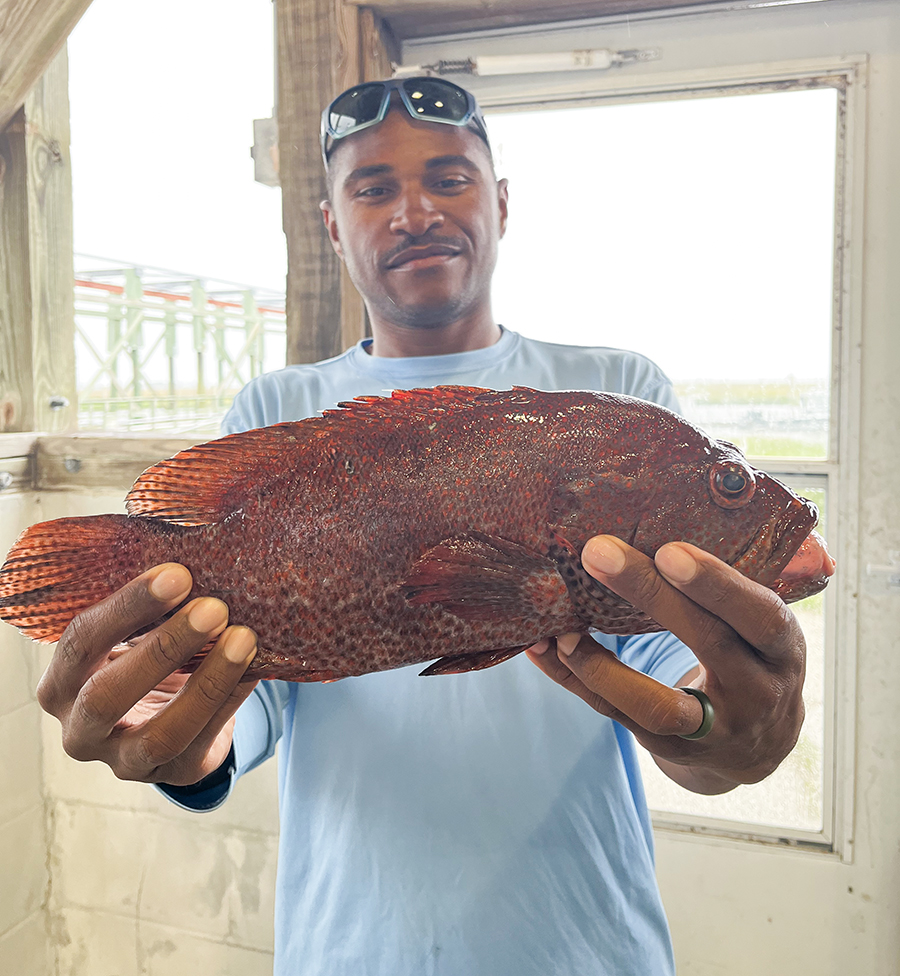 Allan Justin Bythwood with record graysby grouper